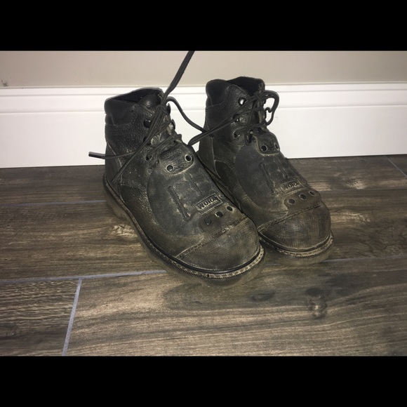 red wing shoes boots